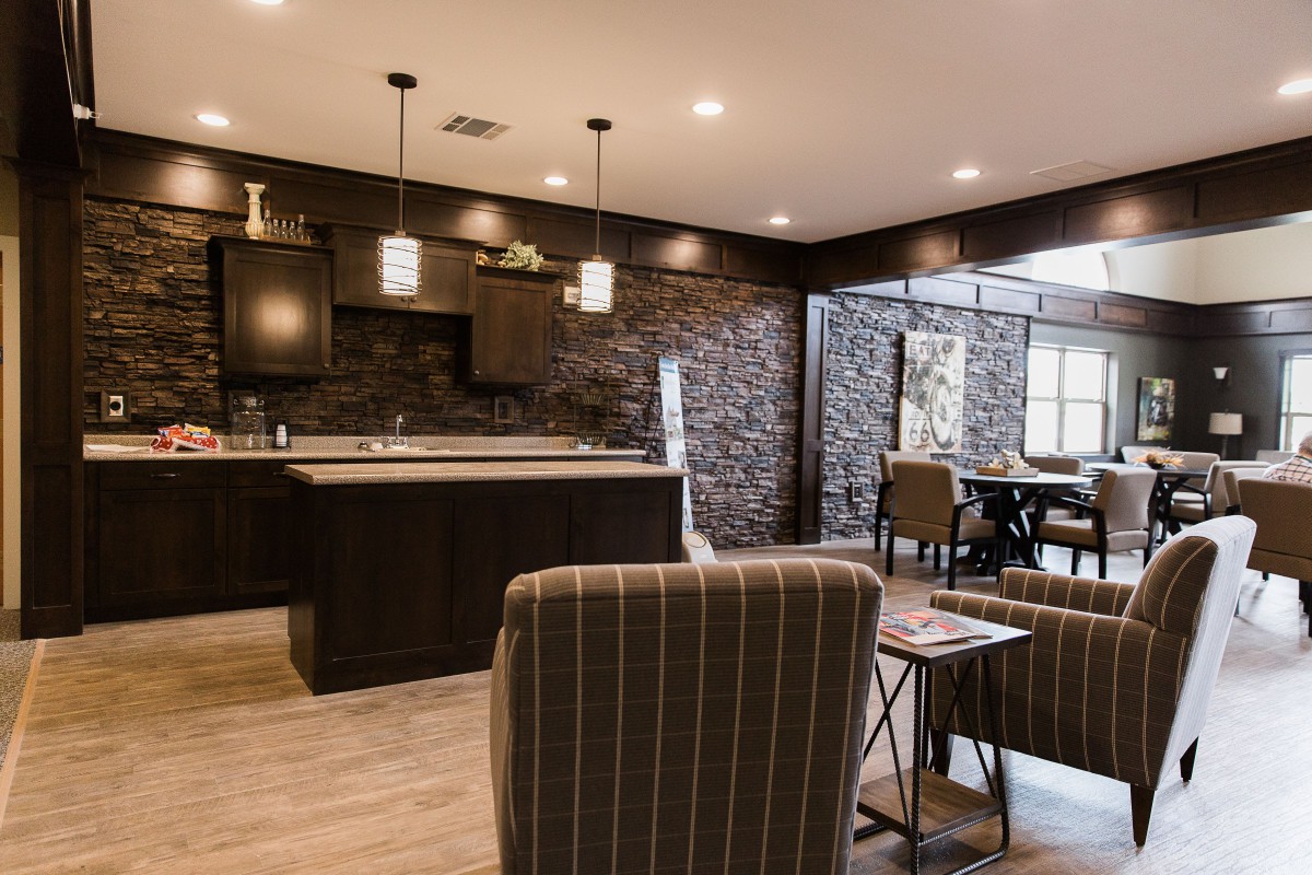 StoneyBrook Suites