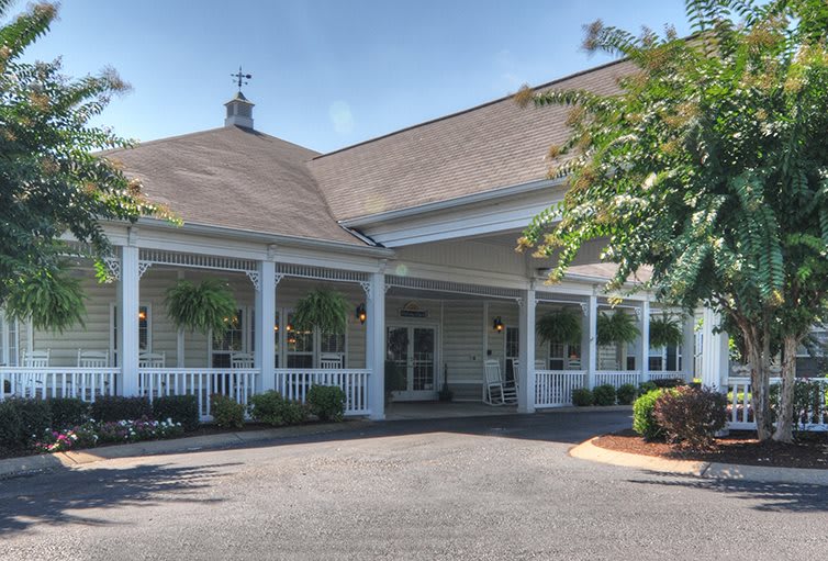 Charter Senior Living Of Gallatin