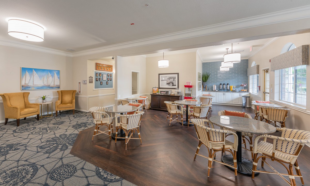 A cozy lobby area with comfortable seating and warm lighting.