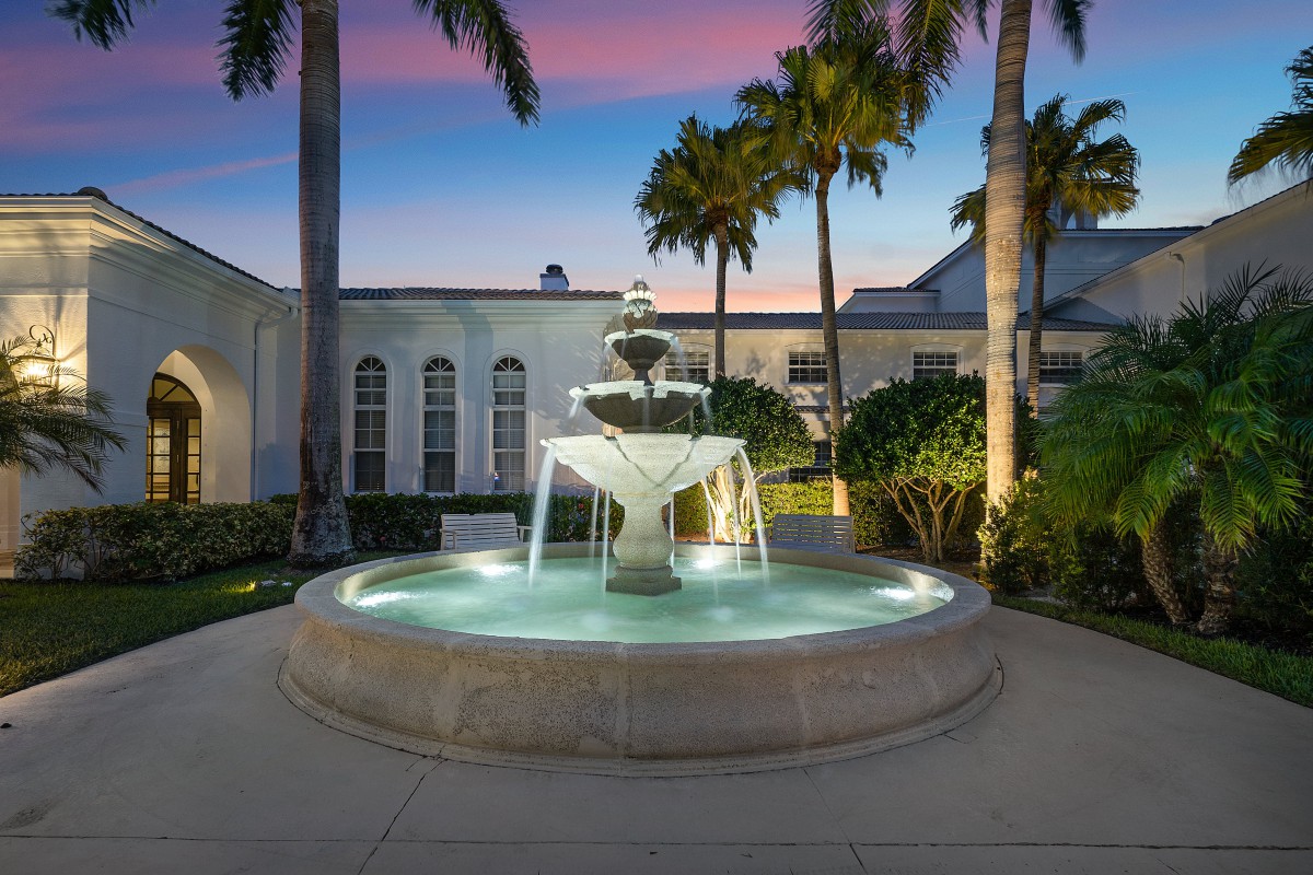 Tequesta Terrace