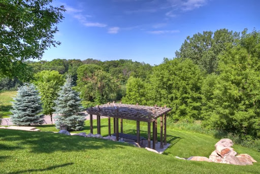 Lake Hazeltine Woods