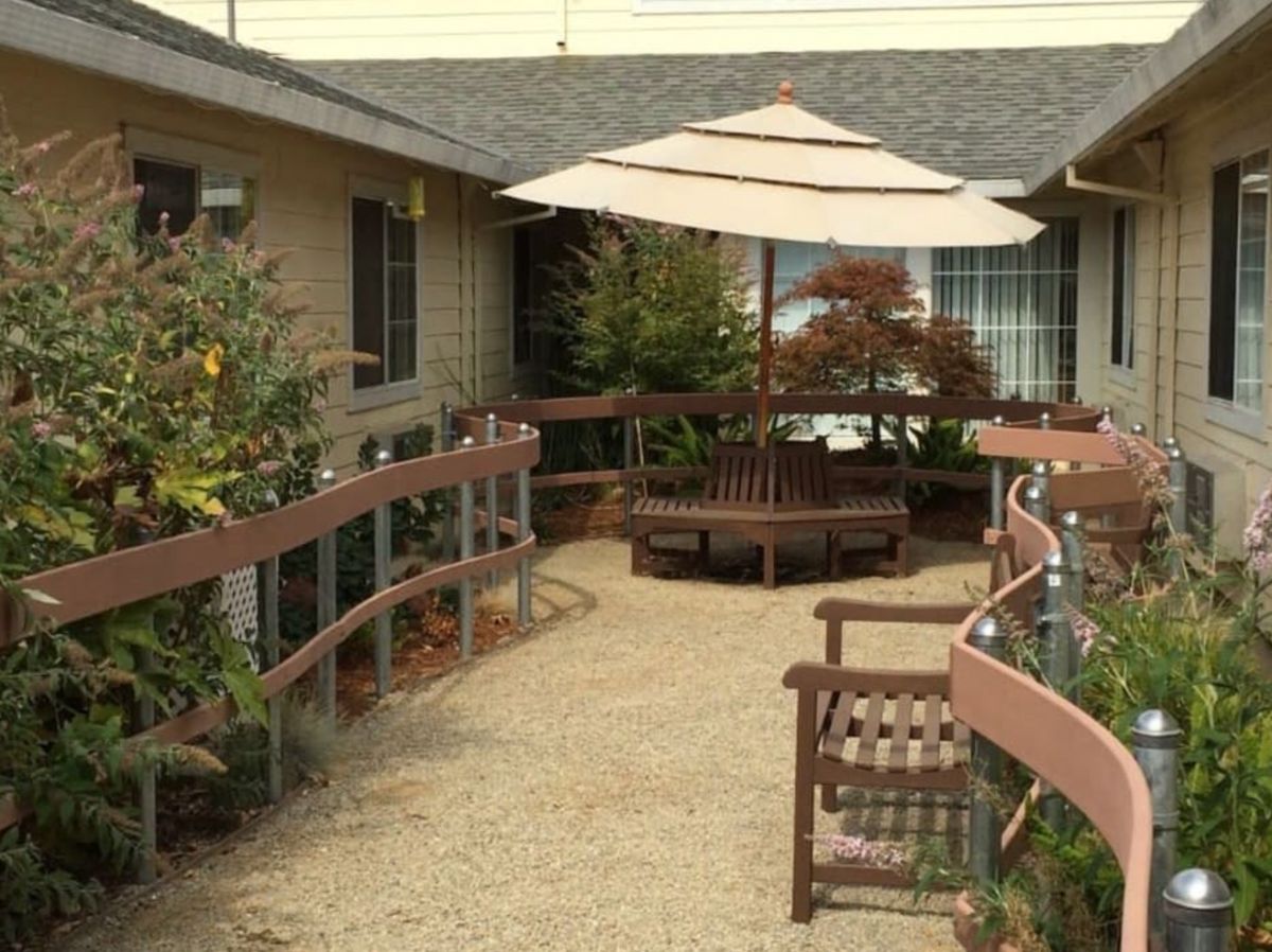Sun Oak Assisted Living