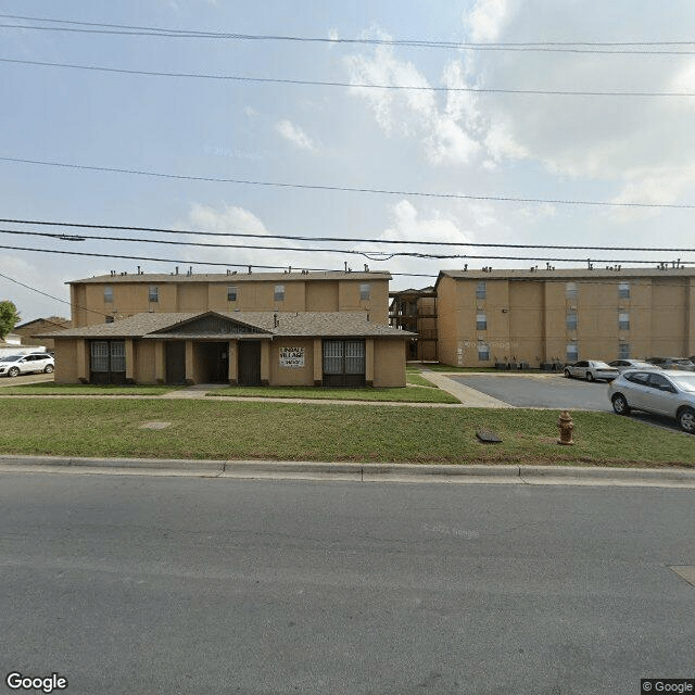 Lindale Village Apartments
