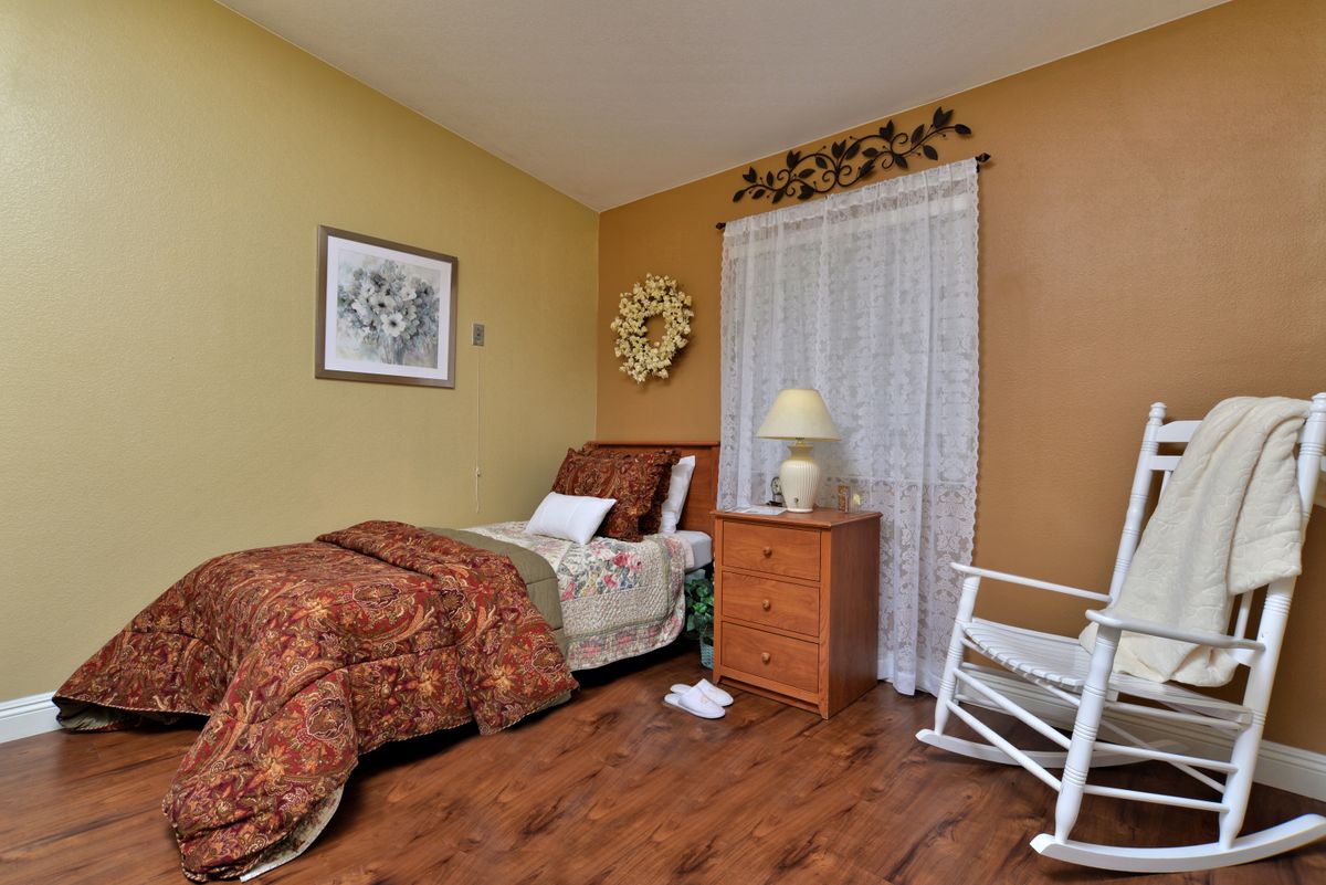 Pacifica Senior Living Green Valley