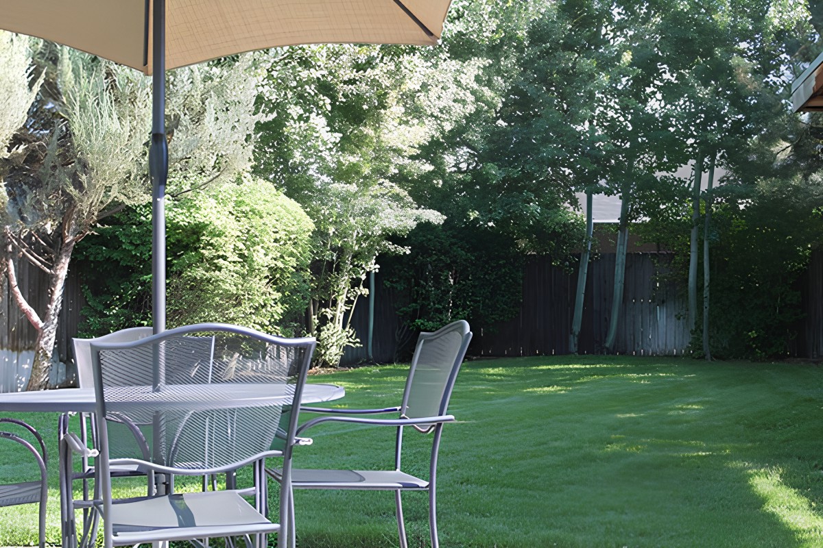 Ashley Manor Meadowlakes