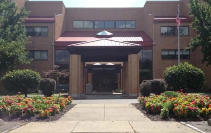 Pristine Retirement Living Of Norwood Towers