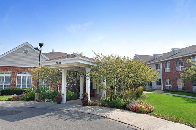 Dimensions Living Burr Ridge