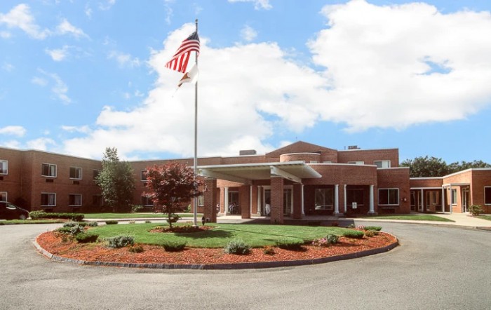 Life Care Center Of Plymouth
