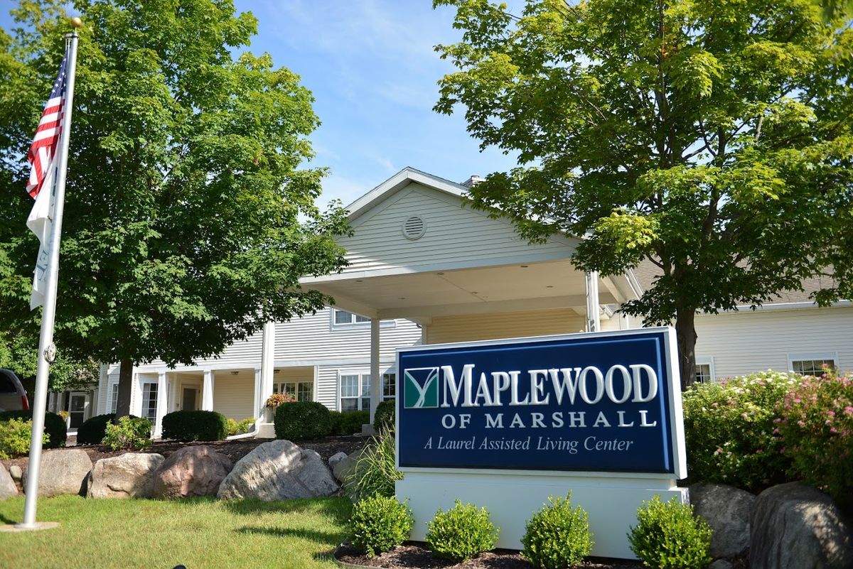 Maplewood of Marshall assisted living facility with a welcoming entrance and surrounding greenery.