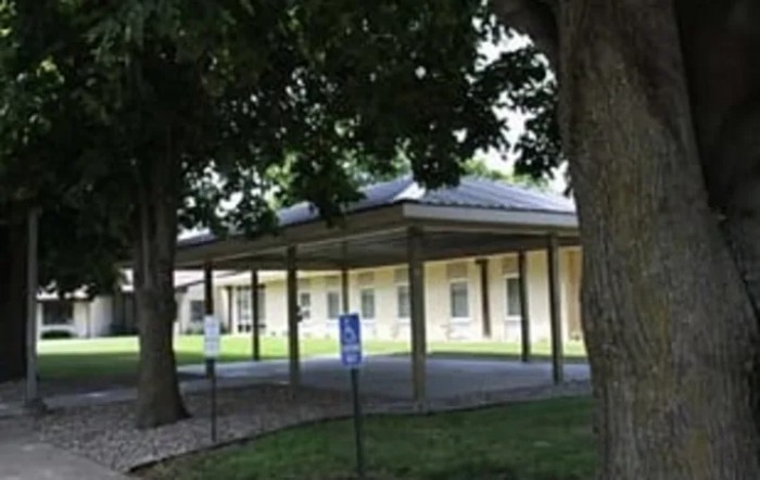 Pioneer Inn