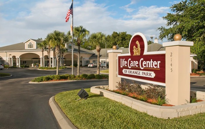 Life Care Center Of Orange Park