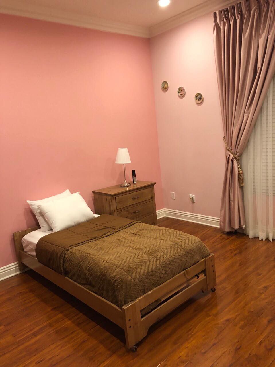 Peach Palace Senior Care Facility