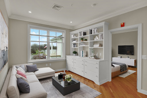 Riverview Manor