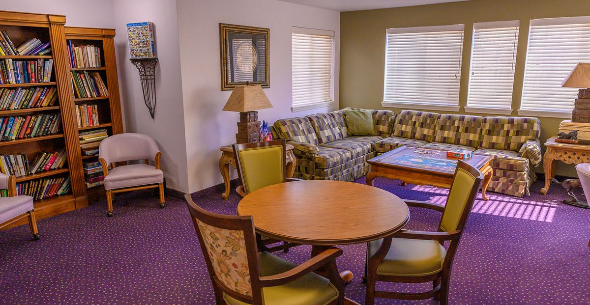 Holiday Monarch Estates