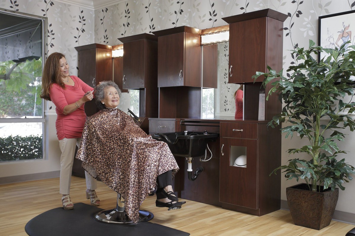 Silvergate Retirement Residence - Fallbrook