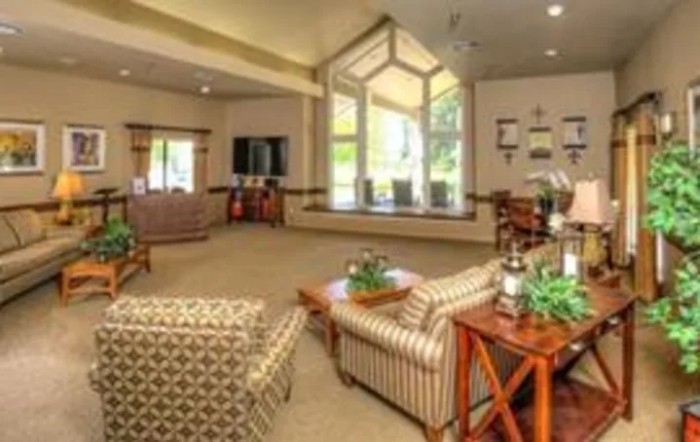 Live Oak Nursing Center