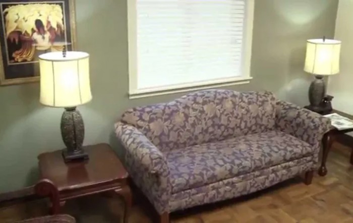Rocky Mountain Care - Cottage On Vine