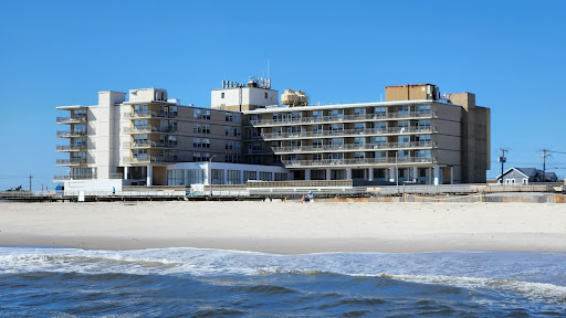 Nautilus Hotel