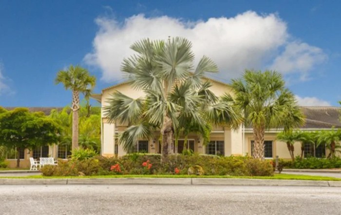 Manorcare Health Services - Fort Myers