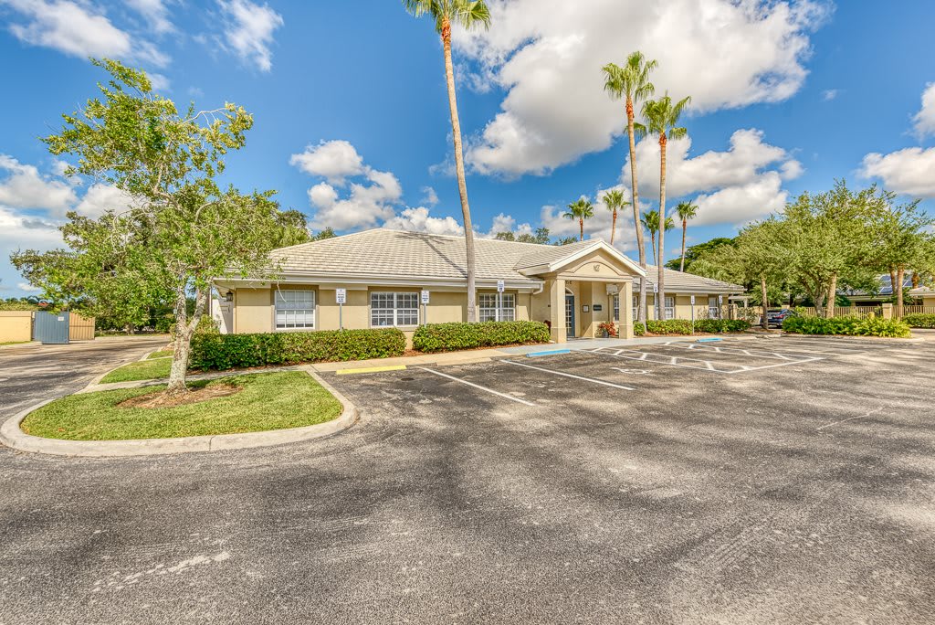 Pacifica Senior Living Fort Myers