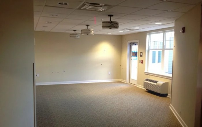 Patewood Rehabilitation & Healthcare Center