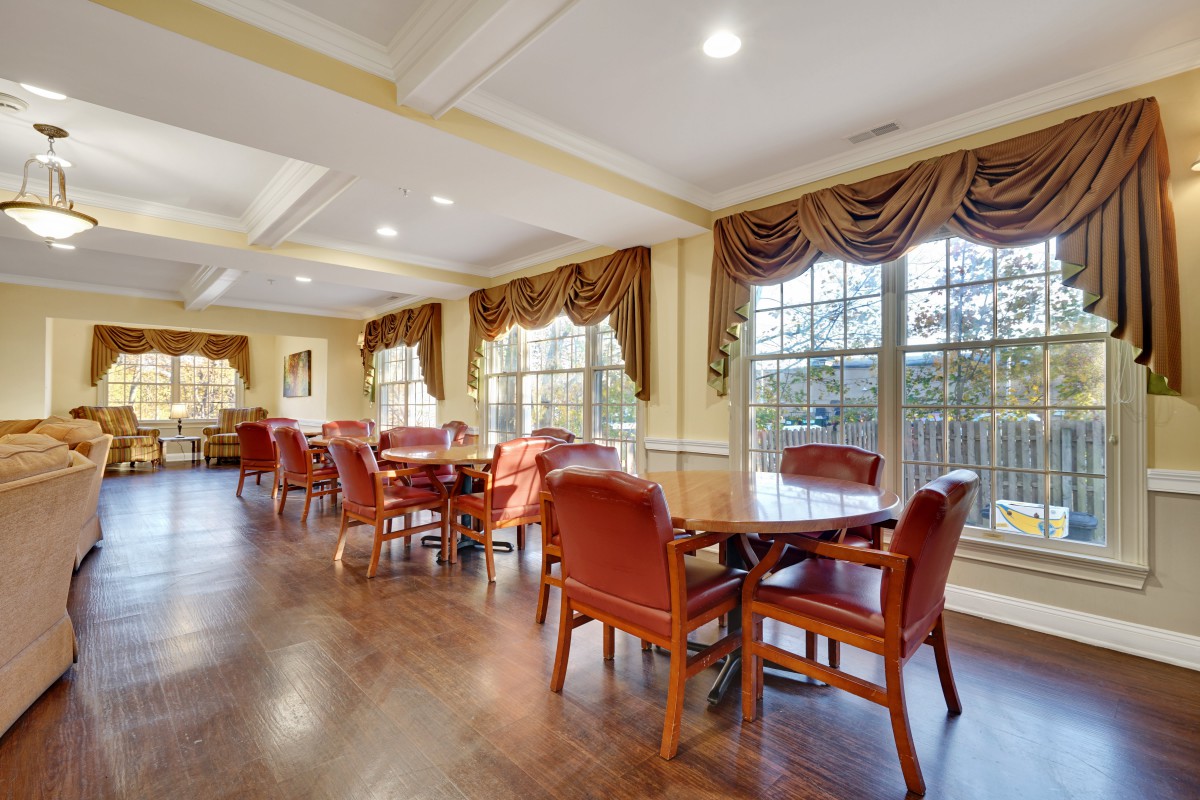 Fox Trail Memory Care Living at Ramsey