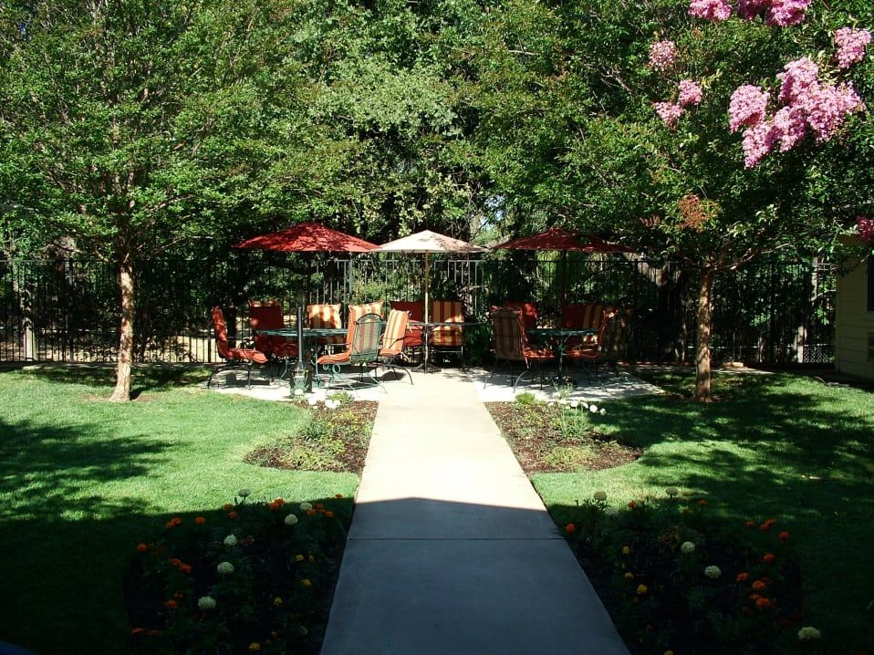 Sun Oak Assisted Living