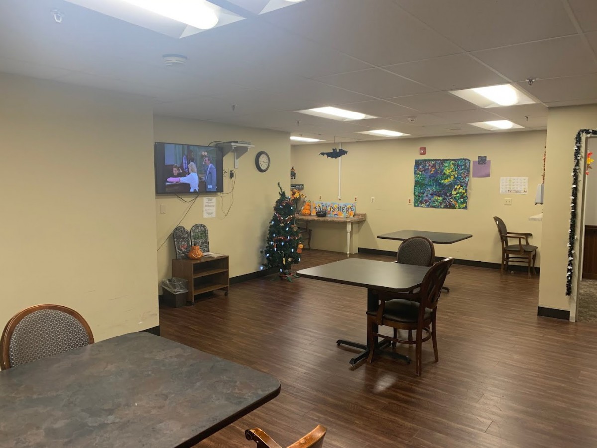 Crestmont North Nursing Home