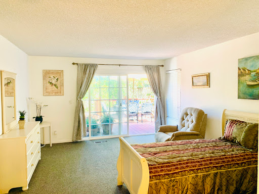Pleasanton Senior Care Villa