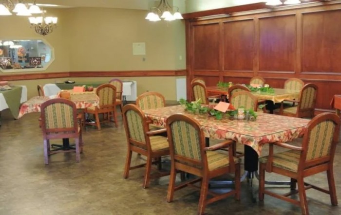 Southern Trace Rehabilitation And Care Center