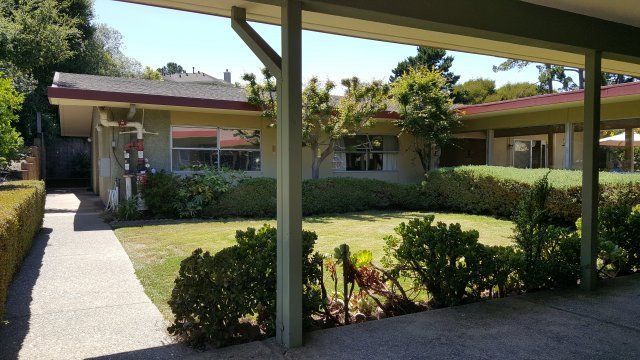 Carlmont Gardens Nursing Center