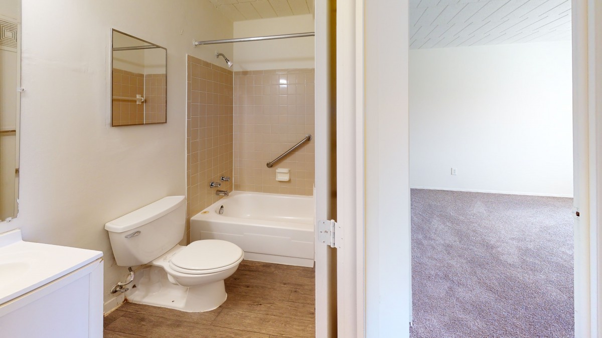 Imperial Senior Suites