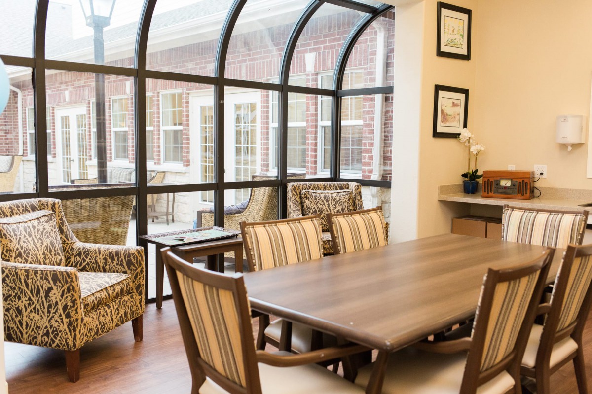 Heritage Memory Care At Eldridge Parkway