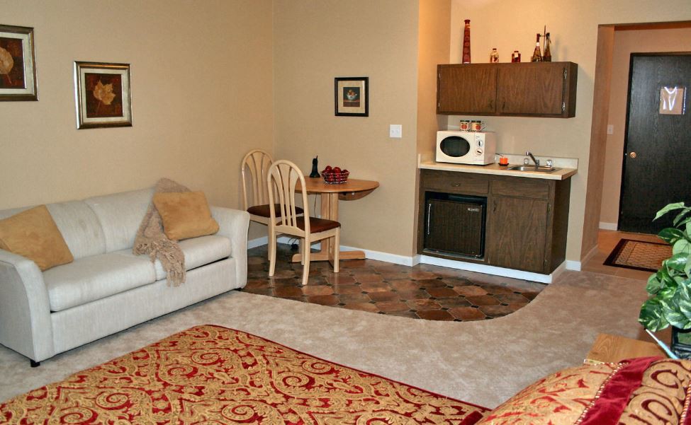 Grace Manor Living Center LLC