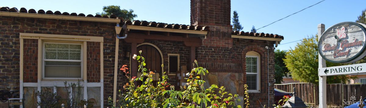 Rose Garden Court