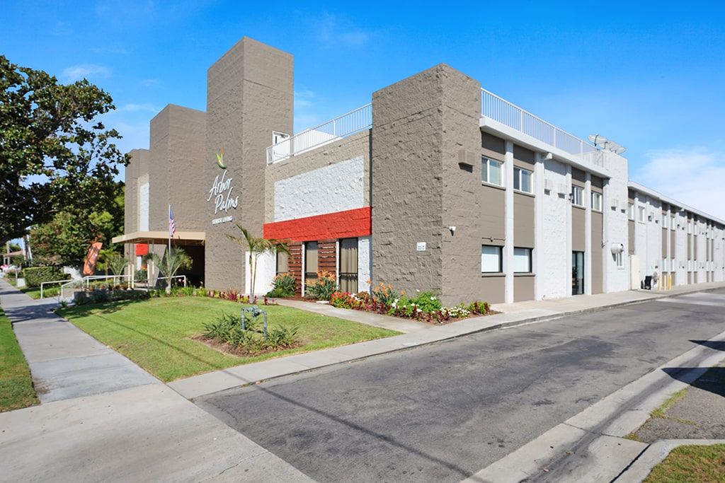 Arbor Palms Of Anaheim