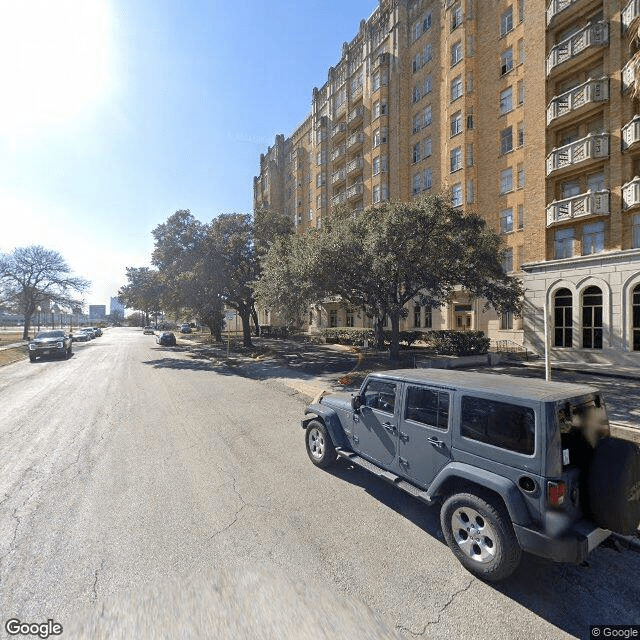 Aurora Apartments