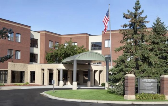 Sholom Home West