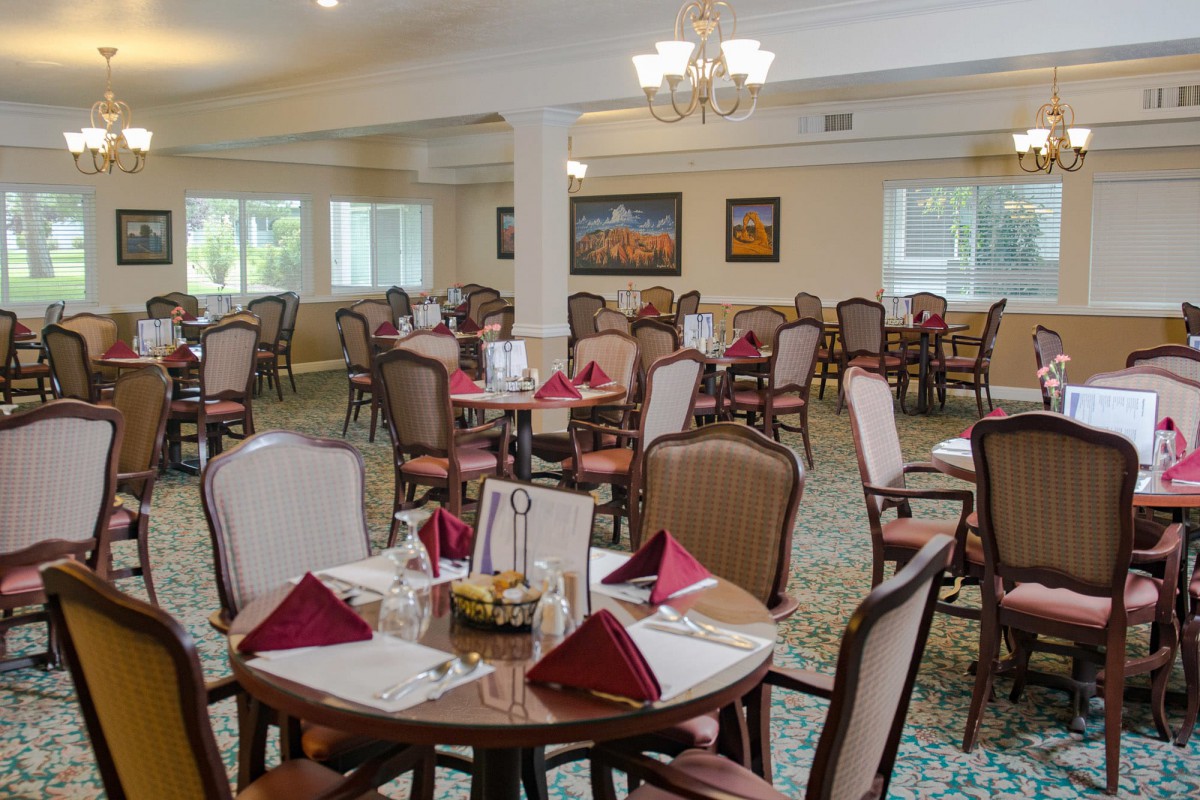Highland Cove Retirement