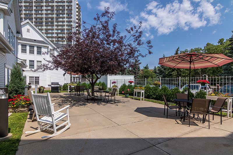 New Perspective Senior Living | Highland Park