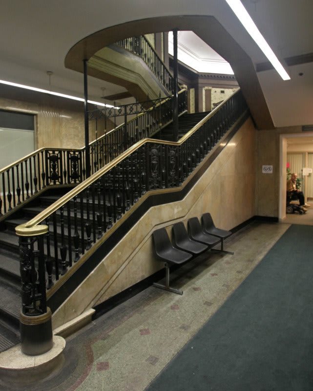 Mayflower Manor Apartments