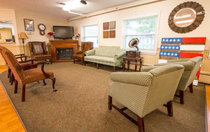 Signature Healthcare At Colonial Rehab & Wellness