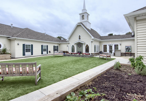 Peregrine Senior Living At Onondaga Hill