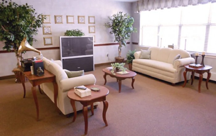 Bay Shores Senior Care And Rehab Center
