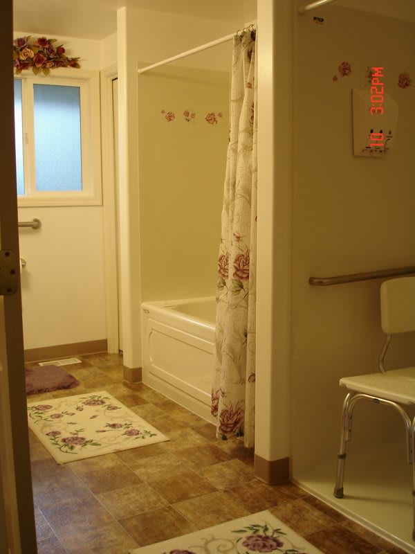 Oatfield Senior Care Home