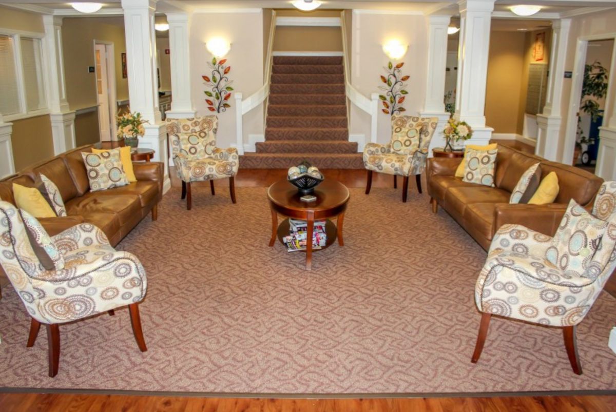 Lake Forest Park Retirement Community
