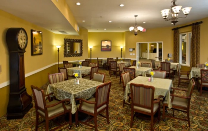 The Colonnades At Reflection Bay