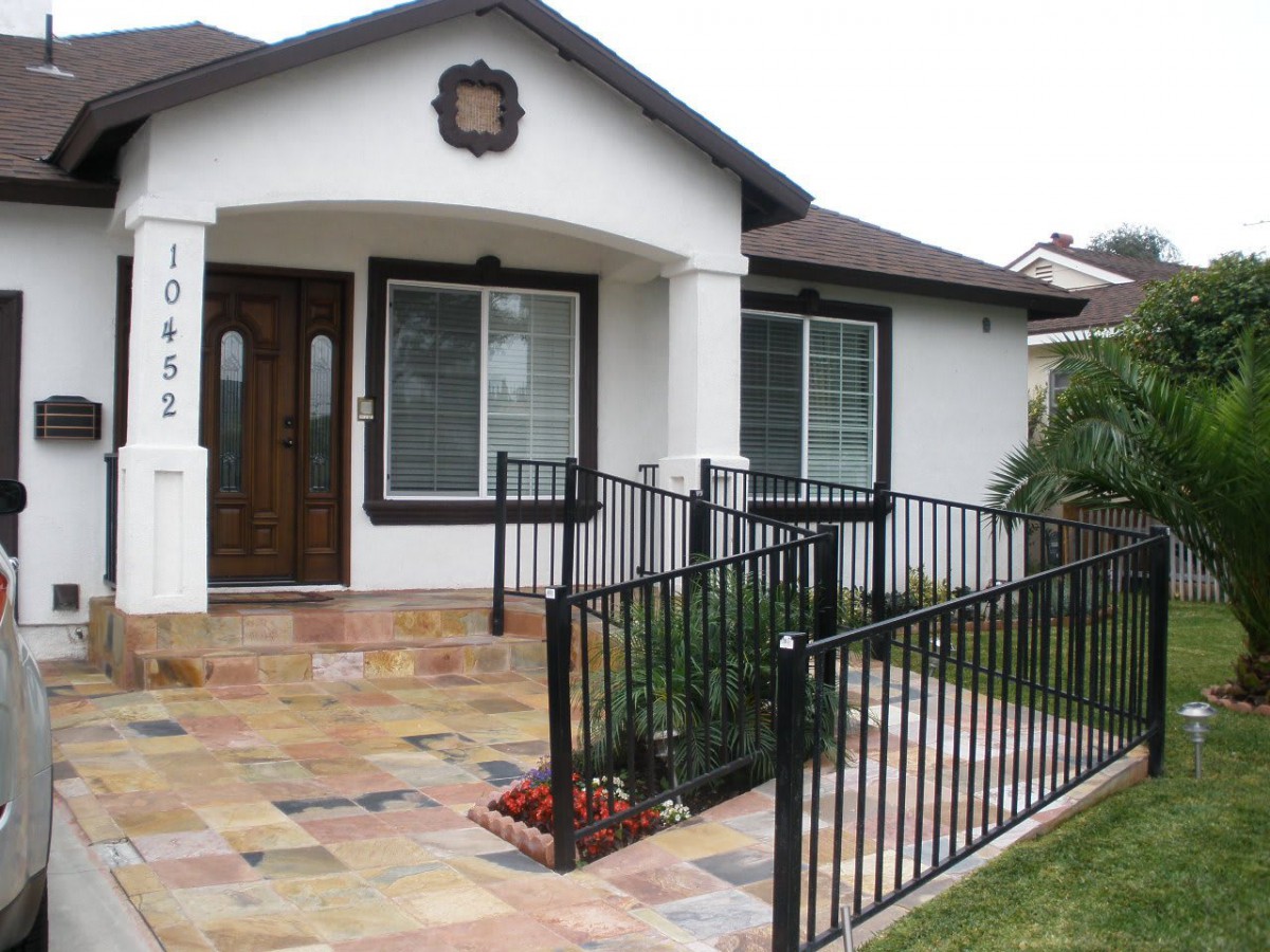 South Coast Manor C