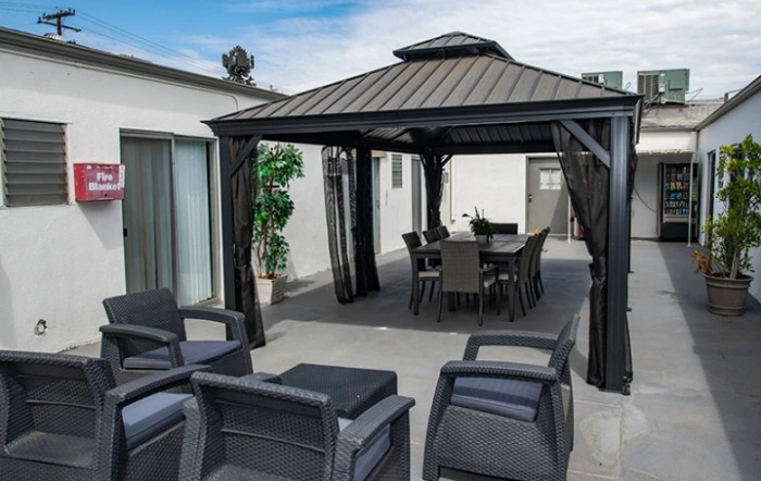 Country Oaks Care Center - Pomona
