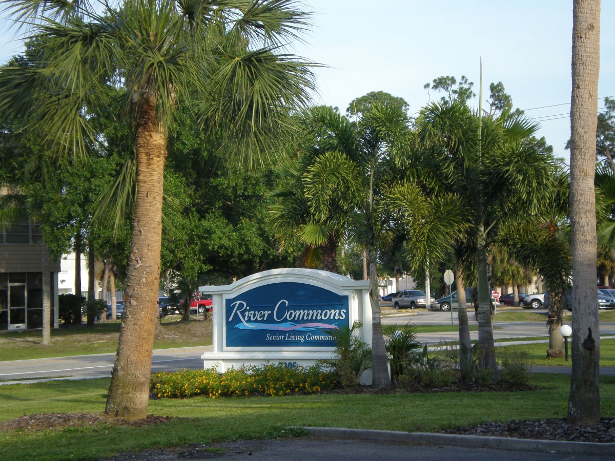 River Commons